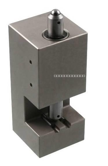 橫向斷裂夾具圖片